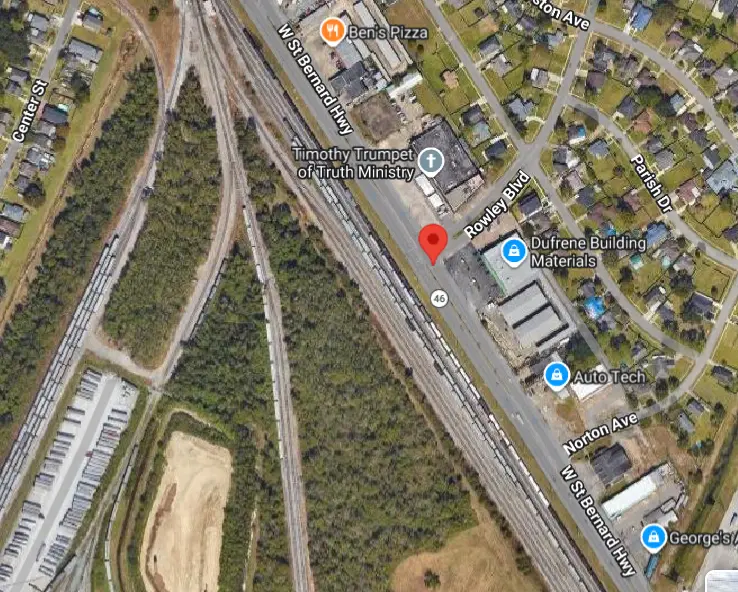 Arabi, LA – Train Derailment Disrupts Traffic Near Rowley Blvd