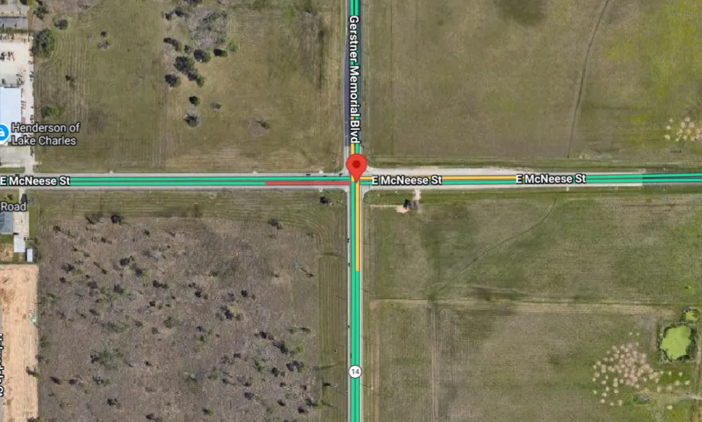 Lake Charles Crash Closes East McNeese And Gerstner Memorial Intersection Monday Morning