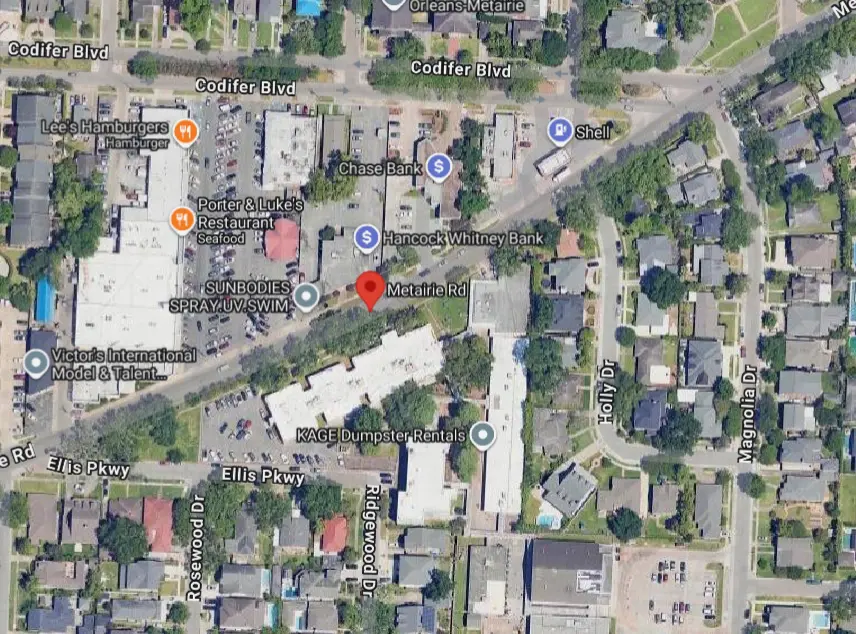 Metairie, LA – One Injured After Train Hits Vehicle at Metairie Rd Crossing