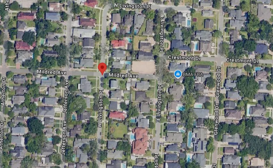 Metairie, LA – Two-Vehicle Injury Crash at W Livingston Pl & Mildred Ave